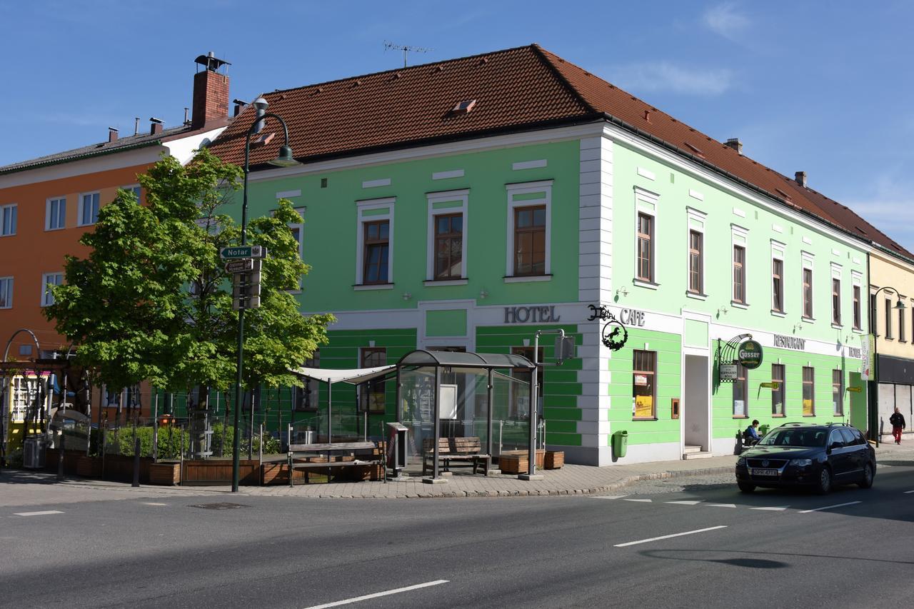 Weinhotel Rieder Poysdorf Exterior photo